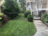 <b>3 Rail Ascot style black aluminum fence with single walk gate with arch</b>